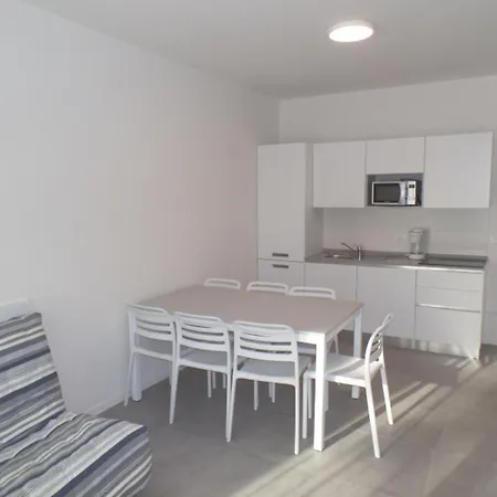 Two-room Flat In A With Pool And Hot Tub Apartment Bibione