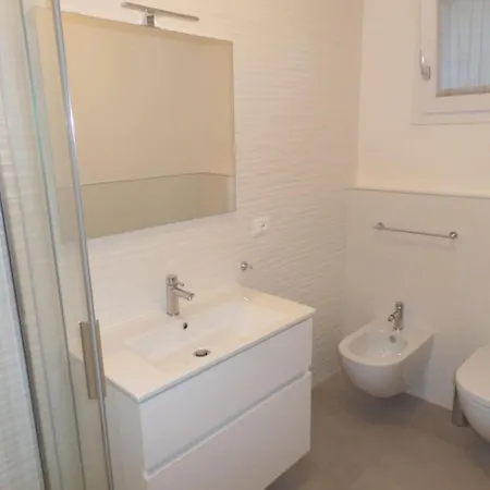 Two-room Flat In A With Pool And Hot Tub