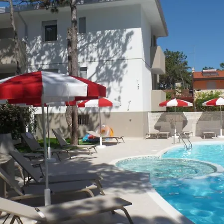 Two-room Flat In A With Pool And Hot Tub Apartment Bibione
